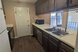 4610 Gem Ct, Fayetteville, NC 28314 - Photo 10