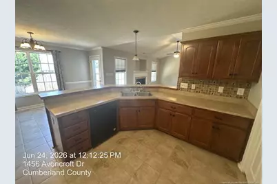 1456 Avoncroft Drive, Fayetteville, NC 28306 - Photo 10
