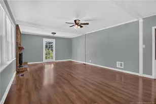 211 Burton Ave, Dunn, NC 28334 - Photo 4