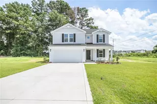 1924 Bulldog Ln, Hope Mills, NC 28348 - Photo 1
