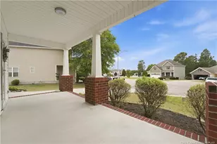 104 Lightwater Ct, Aberdeen, NC 28315 - Photo 4