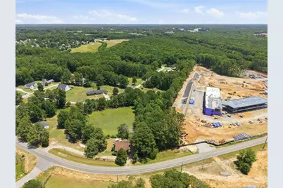 1055 Irongate Drive, Apex, NC 27502 - Photo 6