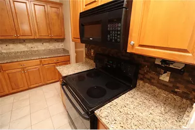 36 W Trafalgar Court, Clayton, NC 27520 - Photo 12