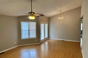 5570 Arapahoe Ct, Fayetteville, NC 28304 - Photo 12