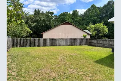 5570 Arapahoe Court, Fayetteville, NC 28304 - Photo 10