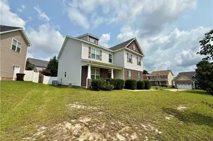 260 Trenton Pl, Cameron, NC 28326 - Photo 2