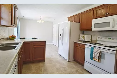 285 Belmont Drive, Raeford, NC 28376 - Photo 10