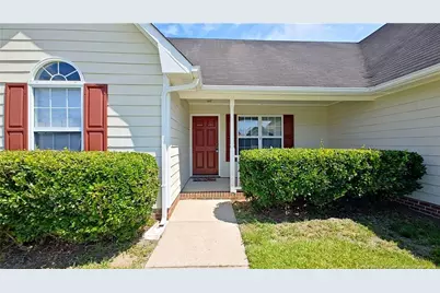 285 Belmont Drive, Raeford, NC 28376 - Photo 4