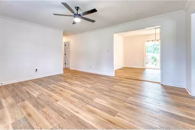 825 Fresno Drive, Fayetteville, NC 28303 - Photo 8