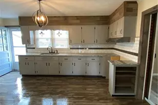 509 E 19th St, Lumberton, NC 28358 - Photo 16