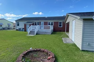 509 E 19th St, Lumberton, NC 28358 - Photo 32