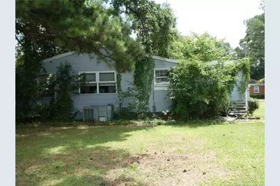 1107 E 13th Street, Lumberton, NC 28358 - Photo 10