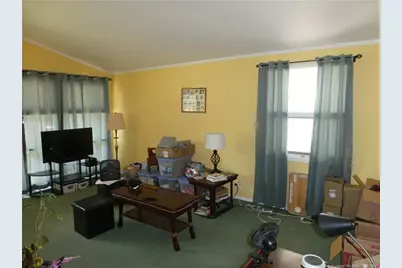 1107 E 13th Street, Lumberton, NC 28358 - Photo 2