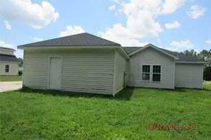 171 Miry Creek Ln, Clinton, NC 28328 - Photo 2