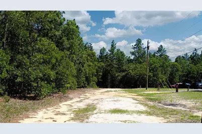 202 Englewood Drive, Raeford, NC 28376 - Photo 2