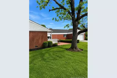 902 Park Avenue Avenue, Fairmont, NC 28340 - Photo 2