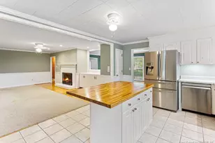 2328 Colgate Dr, Fayetteville, NC 28304 - Photo 12