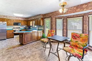 5424 Kentucky Ln, Hope Mills, NC 28348 - Photo 10