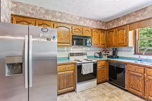 5424 Kentucky Ln, Hope Mills, NC 28348 - Photo 14