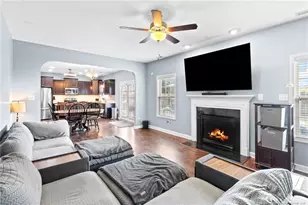 2741 Mosquera Dr, Fayetteville, NC 28306 - Photo 8