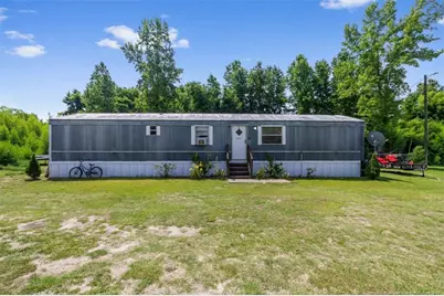 1322 Crenshaw Drive, Saint Pauls, NC 28384 - Photo 2
