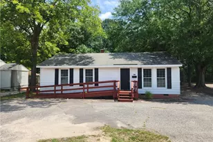 211 Owen Dr, Fayetteville, NC 28304 - Photo 1