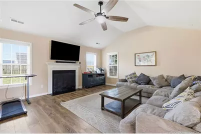 2012 Gray Goose Loop, Fayetteville, NC 28304 - Photo 6