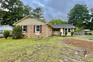 717 Rockwood Dr, Fayetteville, NC 28311 - Photo 2