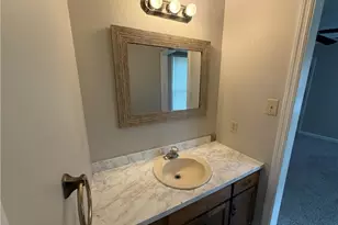 872 Hilton Dr, Fayetteville, NC 28311 - Photo 12