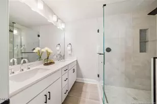 5709 Parker Pnes Ct, Raleigh, NC 27609 - Photo 22