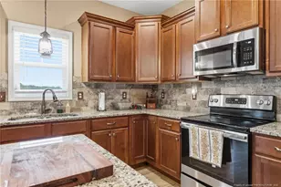 301 Woodington Rd, Hope Mills, NC 28348 - Photo 12