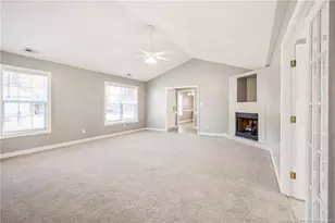 2978 Brookcrossing Dr, Fayetteville, NC 28306 - Photo 8