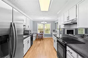 106 Stonesthrow Ln, Raeford, NC 28376 - Photo 6