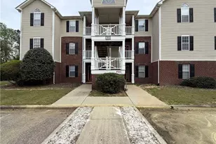392 Bubble Creek Ct, Fayetteville, NC 28311 - Photo 1