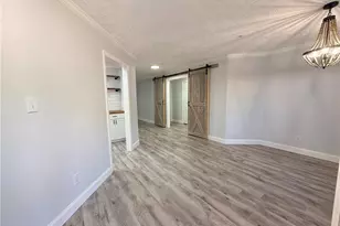 392 Bubble Creek Ct, Fayetteville, NC 28311 - Photo 2
