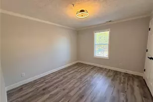 392 Bubble Creek Ct, Fayetteville, NC 28311 - Photo 12