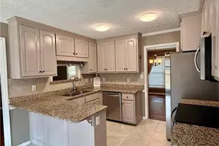 1530 Redbud Dr, Fayetteville, NC 28311 - Photo 14
