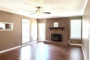 1530 Redbud Dr, Fayetteville, NC 28311 - Photo 8