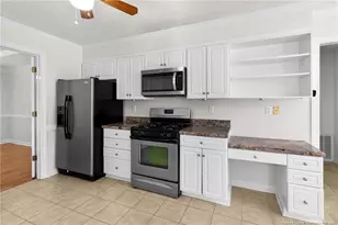 2082 Loganberry Dr, Fayetteville, NC 28304 - Photo 14
