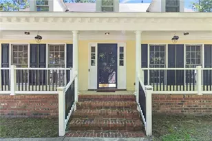 2082 Loganberry Dr, Fayetteville, NC 28304 - Photo 2