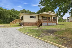 816 Dusty Winds Ct, Willow Springs, NC 27592 - Photo 2