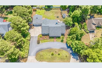 114 Bellhaven Drive, Carthage, NC 28327 - Photo 2