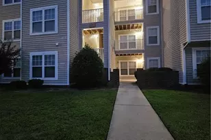 3315 Harbour Pointe Pl, Fayetteville, NC 28314 - Photo 2