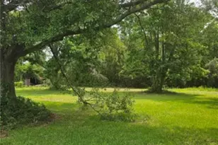 222 Fulcher Landing Rd, Sneads Ferry, NC 28460 - Photo 1