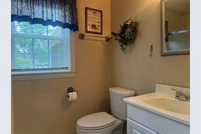 112 N Wright Street, Raeford, NC 28376 - Photo 20