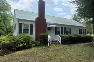 112 N Wright St, Raeford, NC 28376 - Photo 12