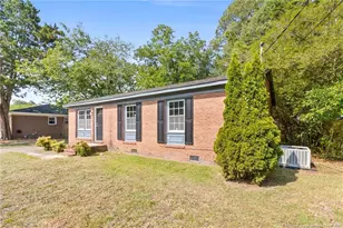 428 Perth St, Fayetteville, NC 28314 - Photo 2