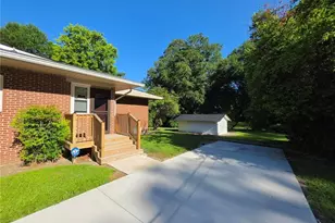 216 Country Club Dr, Fayetteville, NC 28301 - Photo 36