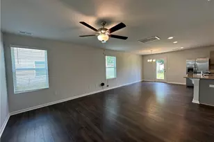 216 Melbourne Dr, Raeford, NC 28376 - Photo 4