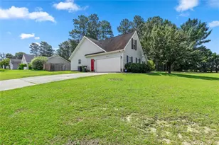 243 Proclamation Dr, Raeford, NC 28376 - Photo 4